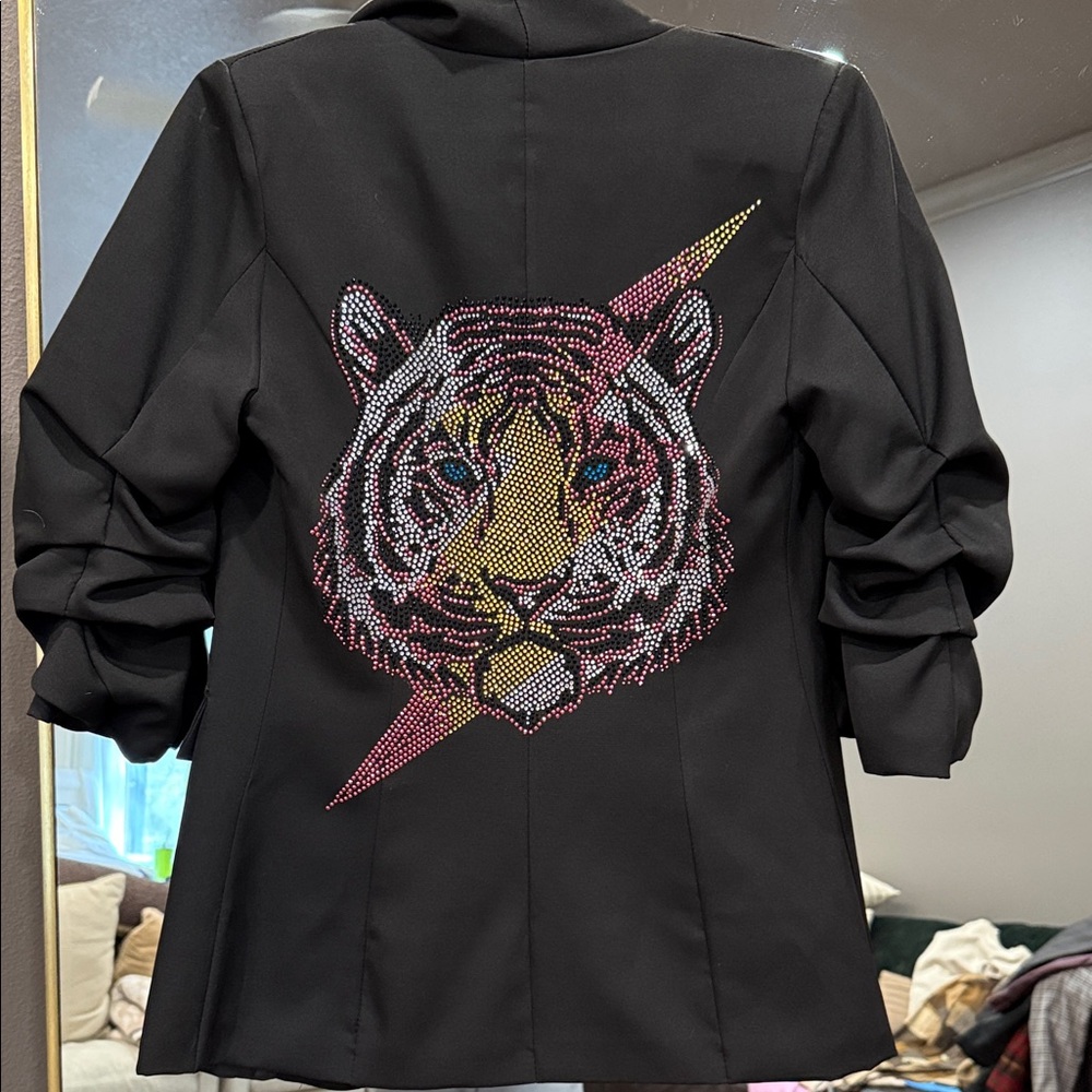 Black Embellished Tiger-Back Blazer Jacket